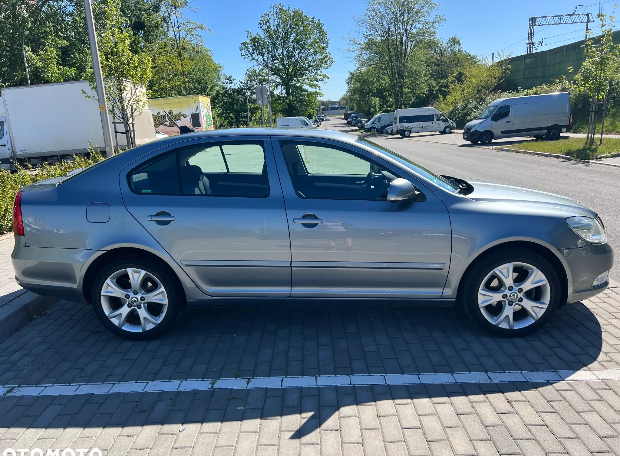 Skoda Octavia cena 23500 przebieg: 303000, rok produkcji 2012 z Opole małe 191